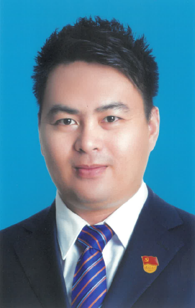 李辉龙律师