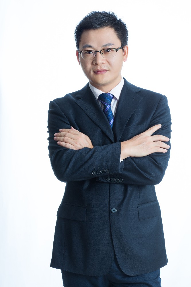 阳安中律师
