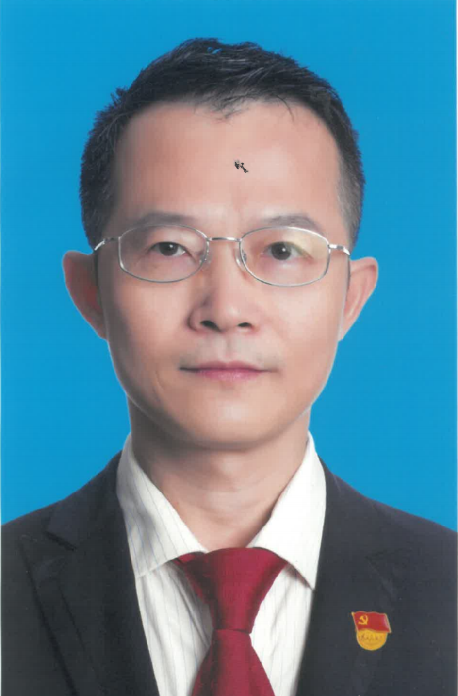 何崇云律师